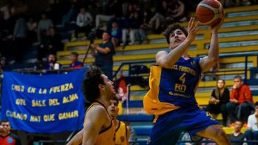 Del Progreso tuvo varios puntos altos y uno de ellos fue Ignacio Murias. (Del Progreso Básquet)