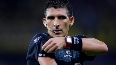 Andrés Merlos denunció amenazas con armas de fuego tras el encuentro entre Boca y Talleres.