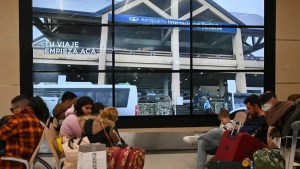 Bariloche rechazó un recurso de Aeropuertos 2000 y aspira a cobrarle una millonaria deuda
