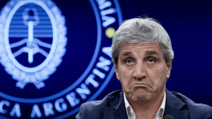 Video | Luis Caputo contra los intendentes por las tasas en las boletas: “Que expliquen y den la cara”