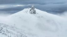 Imagen de Cerro Catedral: cómo es el operativo para controlar avalanchas en el que murió un trabajador años atrás