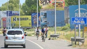 Cruzar el puente Cipolletti &#8211; Neuquén para conmemorar el Día de las Personas Mayores 