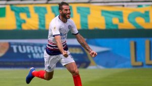 Ignacio Piatti embargó la sede de San Lorenzo tras ganar un juicio millonario