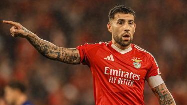 Otamendi, de gran presente en Benfica, habló de su posible llegada a River. (@SLBenfica)