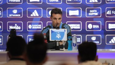 Selección Argentina: el primer excluido de la lista preliminar de Scaloni para enfrentar a Uruguay y Brasil