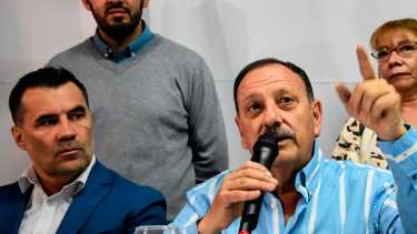 El gobernador de La Rioja recorrió el viernes Neuquén y General Roca. Foto Cecilia Maletti.