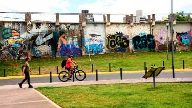 Harán un abrazo simbólico en el parque Jaime de Nevares de Neuquén. Foto: Cecilia Maletti. 