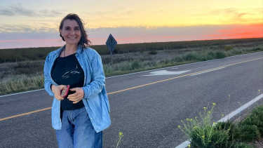 Sandra Kopprio parte este viernes desde Allen rumbo a Colombia. 