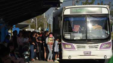 Como funcionarán los colectivos para la fiesta de la sidra en Roca.
