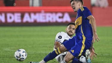 Kevin Zenón sufrió una lesión en el duelo entre Boca y Gimnasia. Foto:  @Tato_Aguilera.