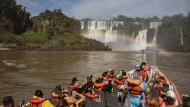 Las Cataratas del Iguazú en Misiones es uno de los destinos más elegidos por los turistas extranjeros. Foto argentina.gob.ar