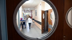 Weretilneck aseguró que más de 400 médicos enviaron CV para trabajar en Río Negro