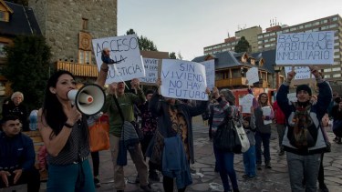 Los inquilinos han realizado varias protestas y movilizaciones por la dificultad para acceder a la vivienda. (archivo)