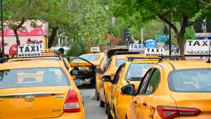 Taxistas pueden bloquear Neuquén contra Uber: habrá protesta en el centro