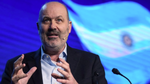 Federico Sturzenegger habló de los parques industriales y mencionó a Neuquén: qué dijo