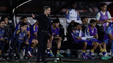 Gago guardó algunos jugadores titulares contra Huracán. (Foto: Fotobaires)
