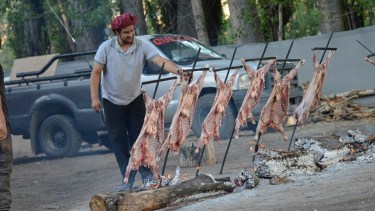 En Chos Malal la Fiesta del Chivito empezó con toda la alegría. Foto: gentileza (municipalidad de Chos Malal)