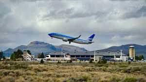 «Gran preocupación» por el cierre de Aerolíneas Argentinas en Neuquén: se resisten al retiro voluntario