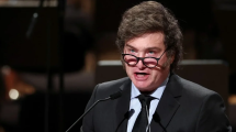Imagen de Javier Milei prepara una cadena nacional a un año de asumir el Gobierno: hora y de qué hablará