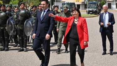 Luis Petri, Patricia Bullrich y Mariano Cúneo Libarona, el día de la presentación del comando antibloqueo en Neuquén, el 4 de noviembre pasado. (Archivo/Florencia Salto)