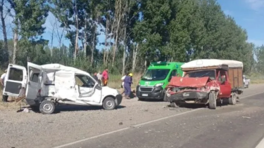 Murió uno de los heridos en el choque de Ruta 22 cerca de Roca: era de la comunidad boliviana.