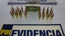 Imagen de Interceptan carga de municiones para fusiles que iban de Neuquén a Chile