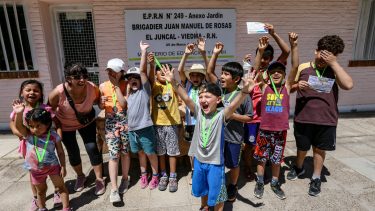 Las niñeces participaron del evento solidario.