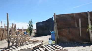 La casa que fue quemada en el norte de Roca. 