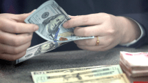 Imagen de Los valores del dólar y la inflación para este 2025 y 2026, según las consultoras