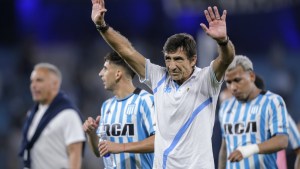 Hay Costas para rato en Racing, el entrenador acordó su continuidad en La Academia