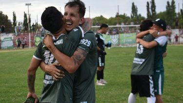 Unión Vecinal logró ascender a la primera de Lifune. (Foto: Pituil Fotos)