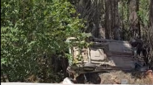 Imagen de Vuelco en Ruta 7: una mujer herida y hubo demoras en el tránsito desde Neuquén a Centenario