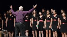 Imagen de Navidad en Viedma: el Coro de la Universidad de Río Negro presenta con un show único