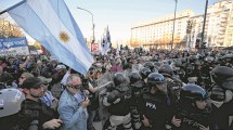 Imagen de Una sociedad “harta de los políticos” y en busca de orden