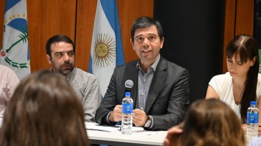 Medele explicó las razones de la demora en el traspaso de las áreas a Fluxus. (Foto: Florencia Salto)