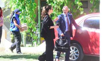 «Gloria Ruiz es parte del sistema, pero hay varios complicados», dijo el fiscal Vignaroli tras los allanamientos