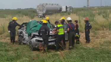 Un hombre y su pareja de Neuquén fallecieron al chocar con un camión en Buenos Aires. Foto: gentileza Rivadavia Online.