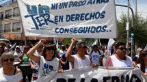 Imagen de Unter exigió paritarias y advirtió por el inicio de clases en 2025: «Así no empezamos»