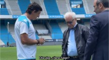 Imagen de Racing anunció de la continuidad de Gustavo Costas con un llamativo video al estilo de «Los Simuladores»