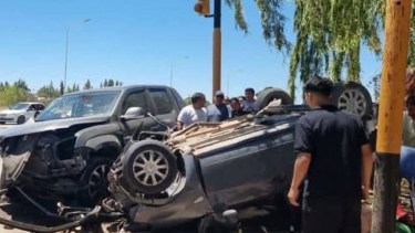 Grave choque en Ruta 22. Foto: gentileza. 