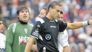 Qué dijo Brazenas antes de un nuevo Vélez &#8211; Huracán que define un campeonato