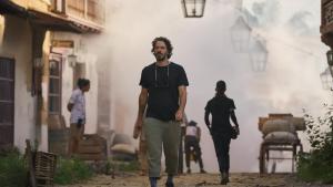RÍO NEGRO RADIO habló con Alex García López, el director argentino de la serie Cien años de soledad