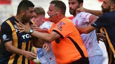 Matías Beares es el árbitro que echaron de AFA investigado por apuestas deportivas.