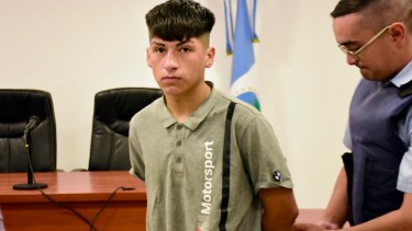 Imputaron al joven que dejó grave a otro tras darle una paliza afuera de un boliche en Plottier. Foto: Matías Subat