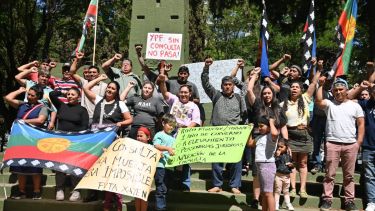 Mapuches de Neuquén contra el decreto de Javier Milei. Foto: Florencia Salto. 