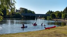 Imagen de Así es el balneario de Pomona que enamoró a La Renga y atrae a todos los que pasan por allí