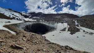 Por qué se desmoronó la Cueva de Jimbo, el glaciar «cubierto» en Tierra del Fuego