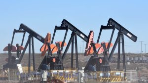 Año clave: Qué se necesita para que Argentina supere el récord histórico del petróleo
