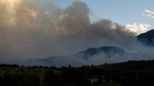 Chubut: el fantasma de una venganza mapuche sobrevuela el fuego devastador de la cordillera 