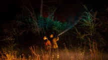 Imagen de Incendio en El Bolsón: «Intencional y delictivo», dijo Weretilneck tras el hallazgo de una botella en la zona afectada